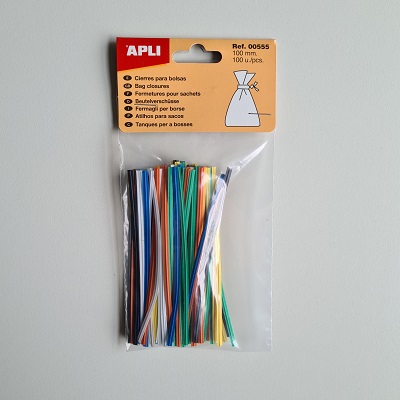 Bag sealing strips